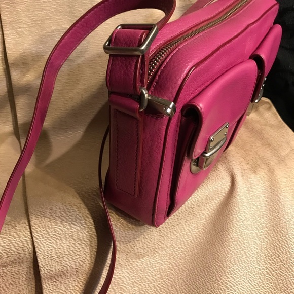 Fossil Bags Fossil Fuchsia Leather Crossbody Bag Poshmark